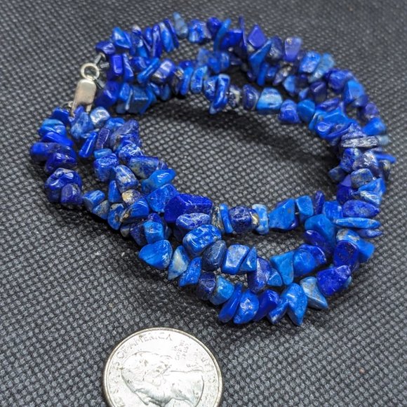Lapis Lazuli chip bracelet - 3 strands with closure - Picture 4 of 4